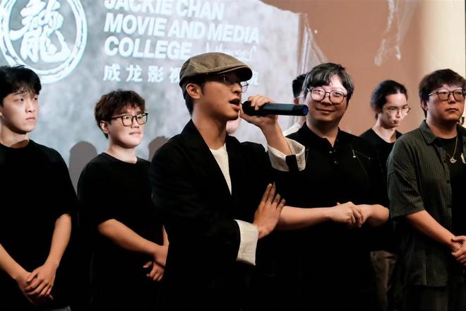特效+软科幻！成龙影视传媒学院“2024届优秀影视作品首映礼”广受赞誉(图6)