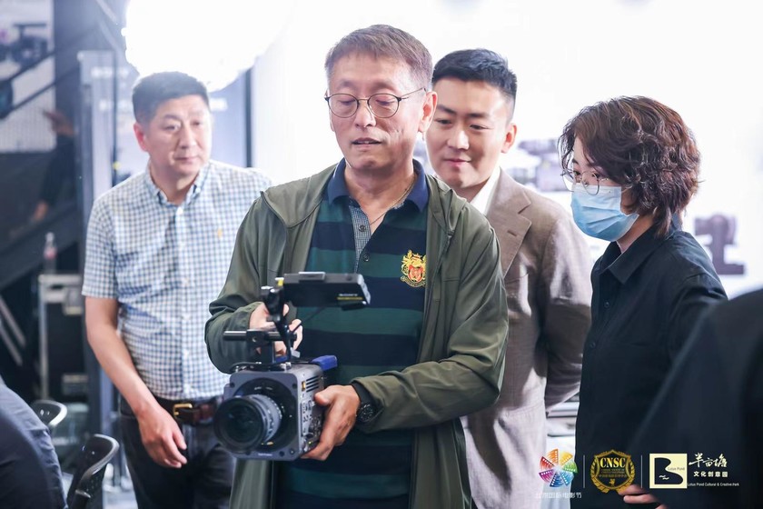 揽获多项专业大奖2024索尼持续发力影视制作行业各赛道以科技助力用户创作(图2)