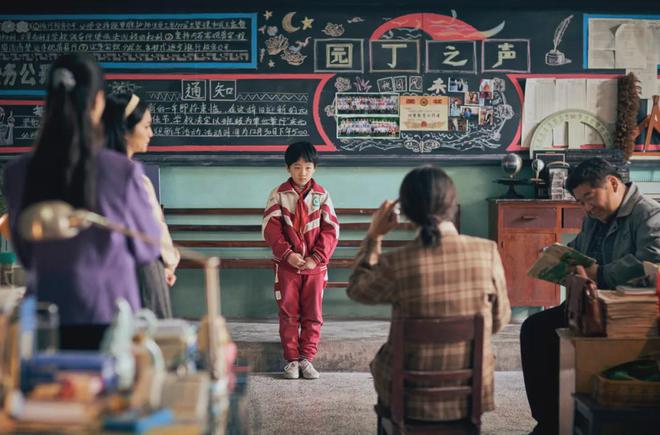 给2024年度十佳电影排座次：《抓娃娃》仅排第10第1名当之无愧(图13)