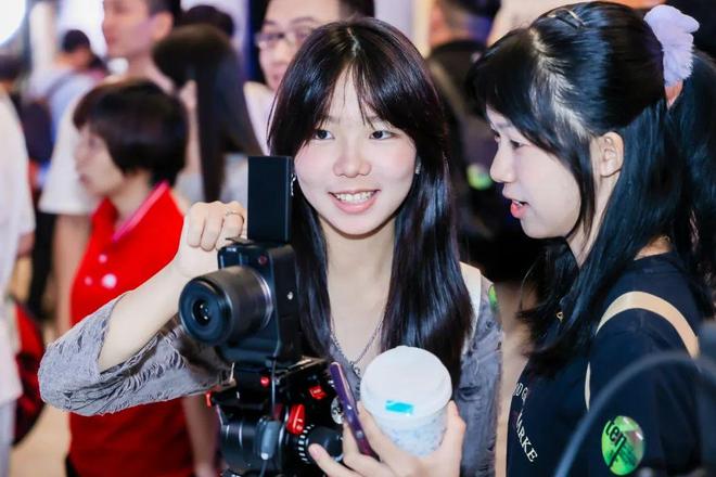 2025佳能创作工坊正式启动以新质生产力探索影像未来(图13)