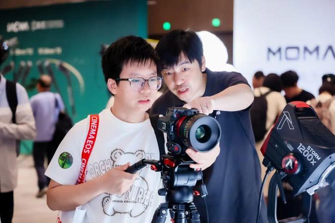 2025佳能创作工坊正式启动以新质生产力探索影像未来(图11)